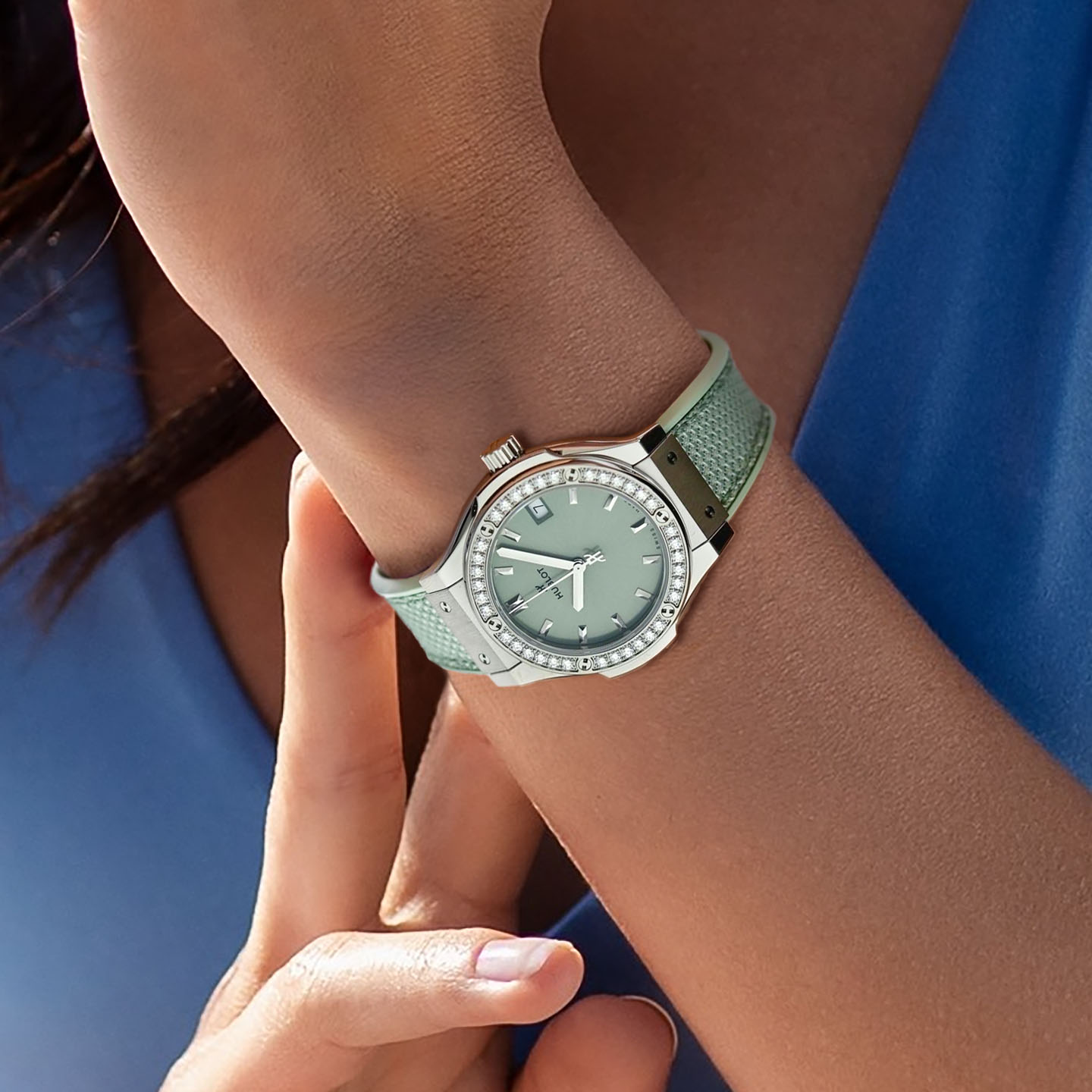 Hublot_經典融合系列鼠尾草綠鈦金鑽錶NTD325000 (2)